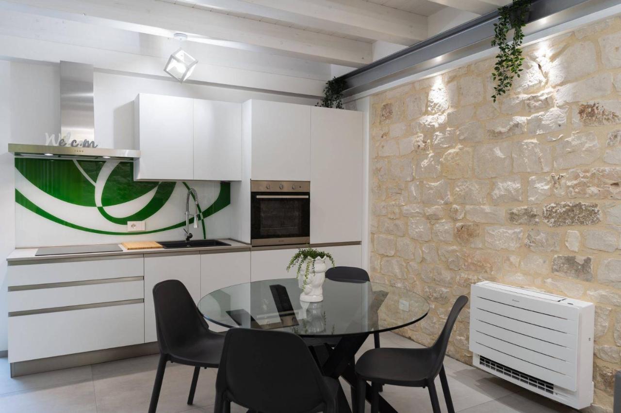 Lovely Modern Apartment Μόντικα Εξωτερικό φωτογραφία